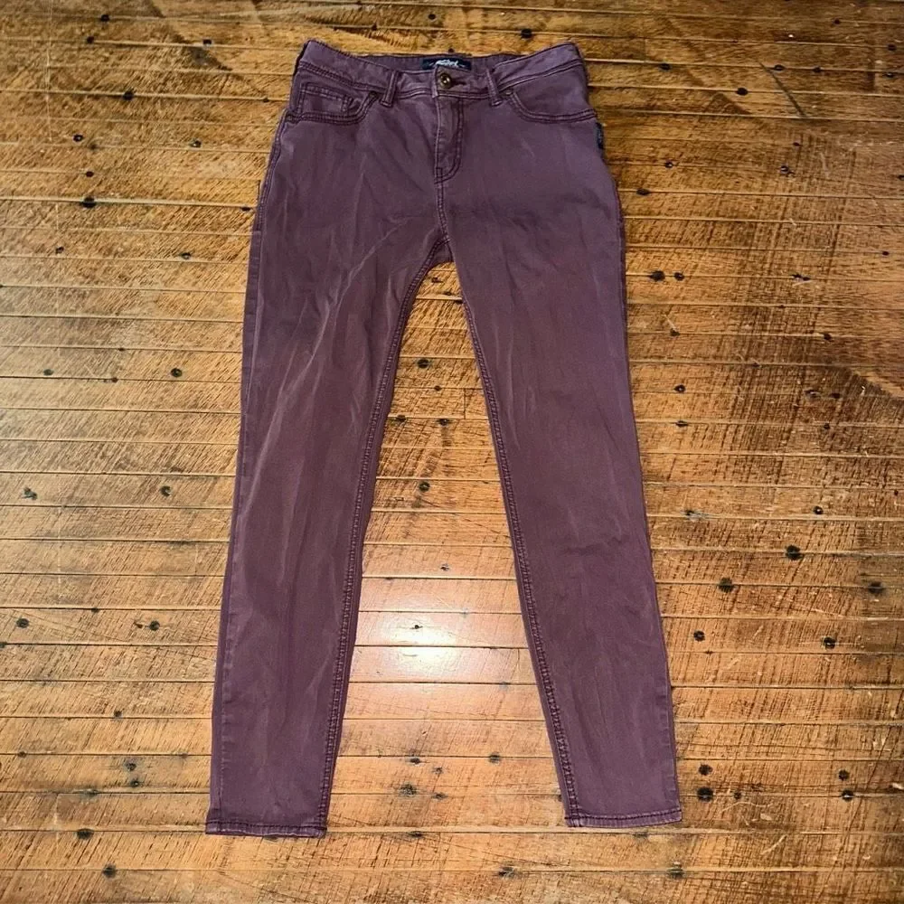 Silver Suki burgundy washed super skinny 31x28 jeans
